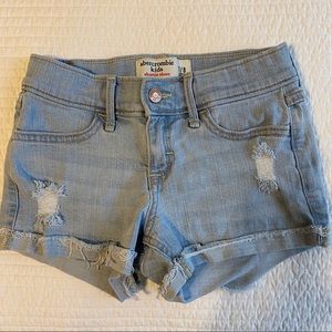Girls Abercrombie shortie shorts
